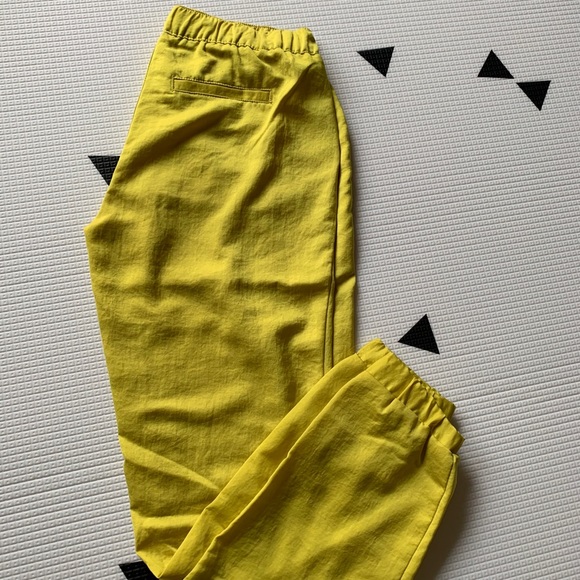 HEI Bright yellow joggers - Picture 2 of 3